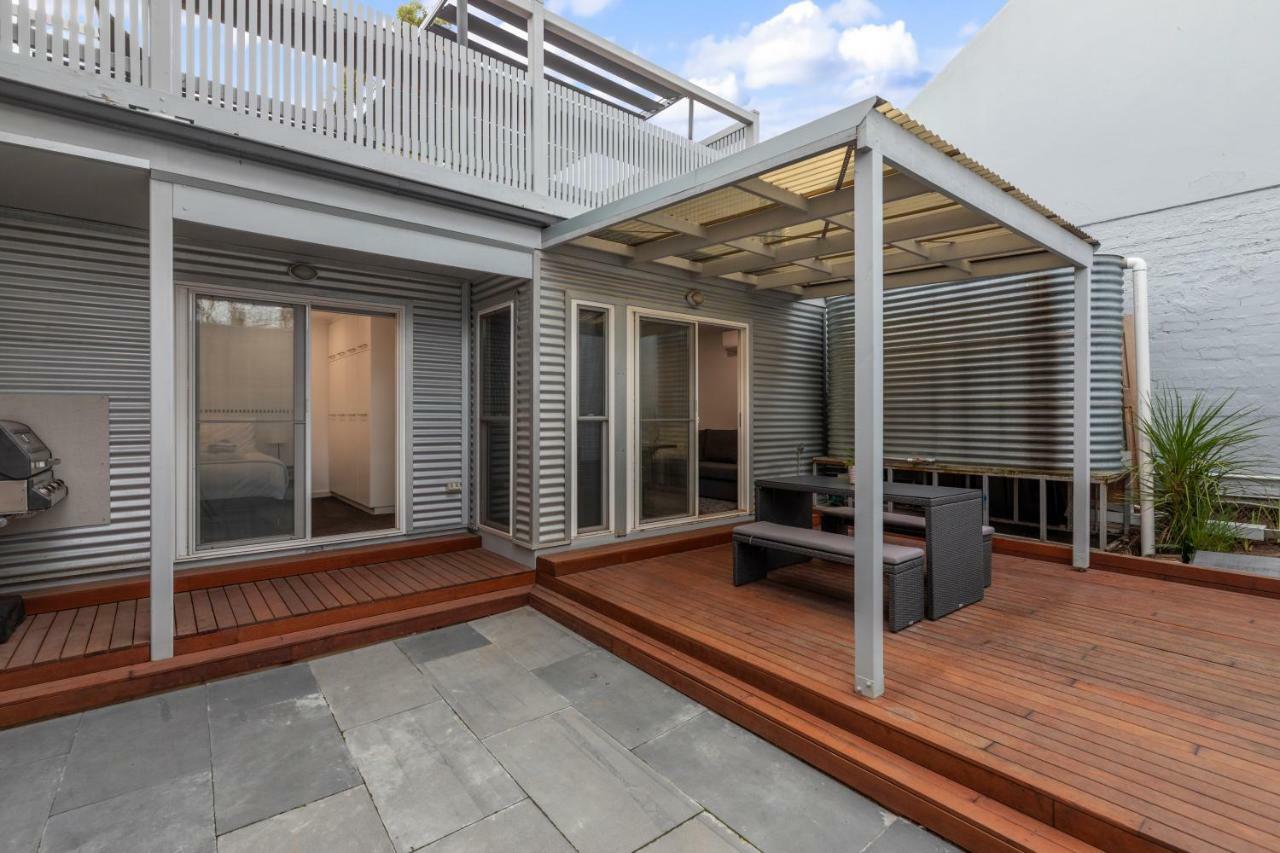 Work Sleep Live Melbourne Bed & Breakfast Exterior photo